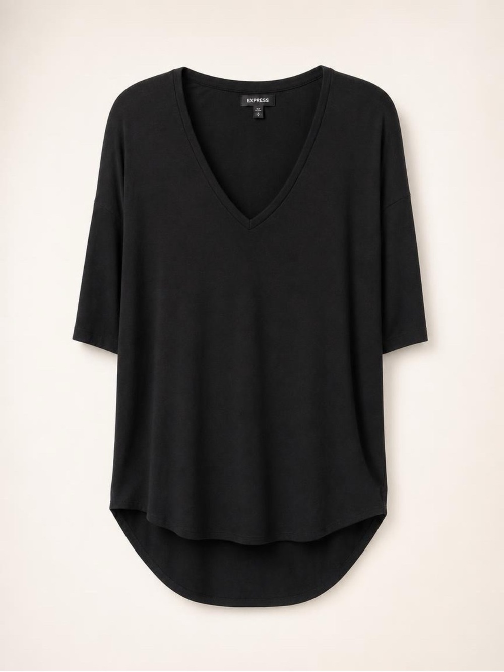 Express black v-neck tunic tee - Picture 2 of 5